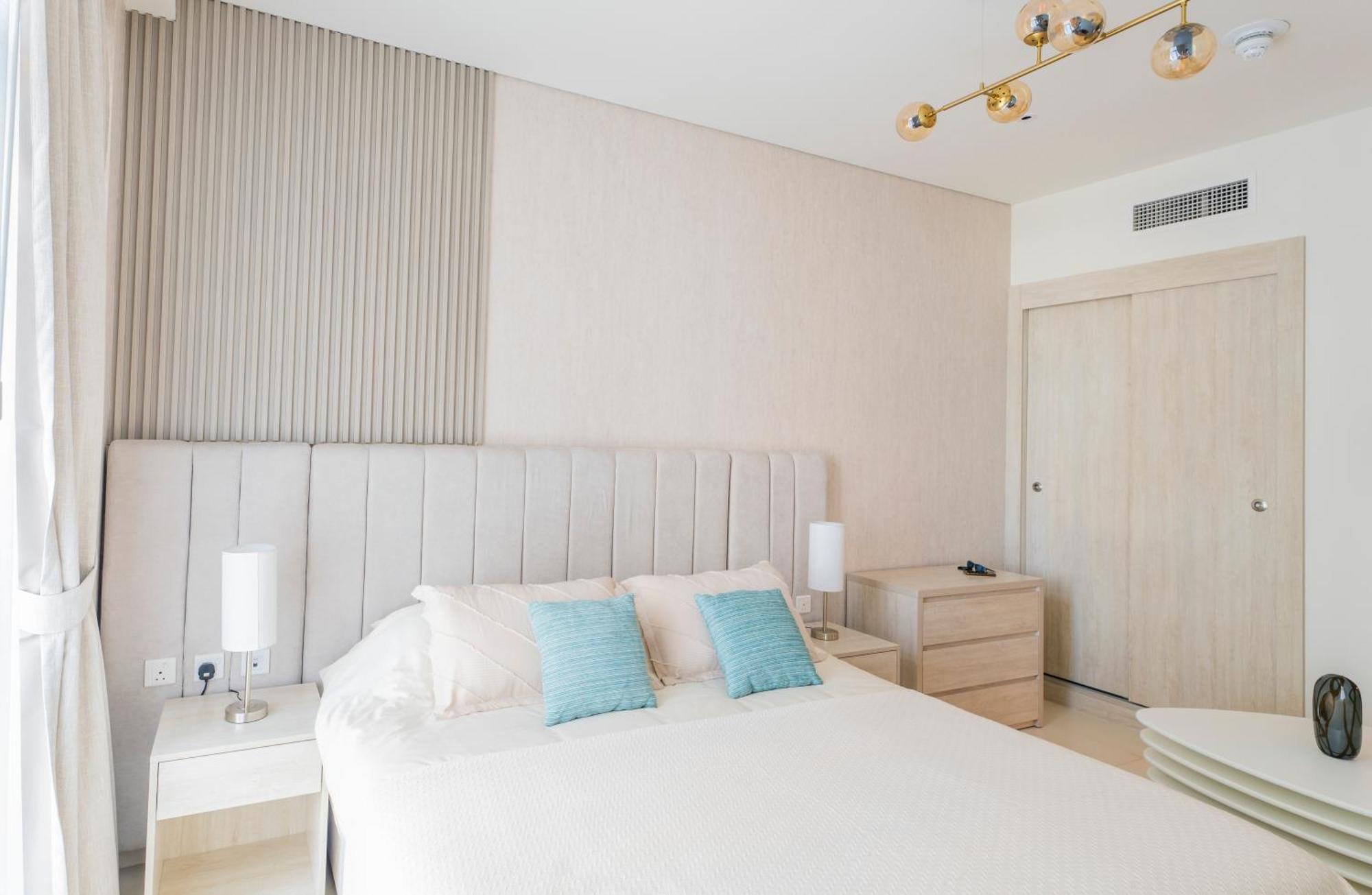 Studio With Pool And Private Beach Access On Palm Jumeirah Dubai Exterior foto